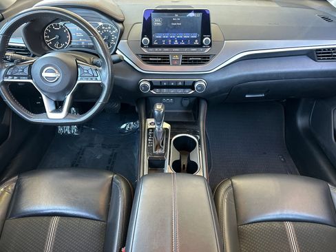 Certified 2024 Nissan Altima 2.5 SR FWD image 13
