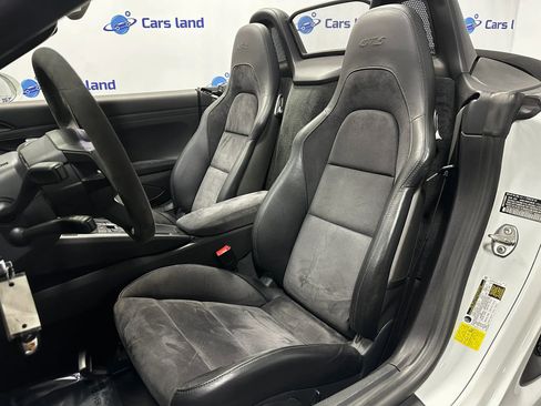 Used 2018 Porsche 718 Boxster GTS RWD image 13
