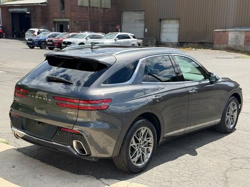 Used 2024 Genesis GV70 2.5T w/ Select Package AWD/4WD image 5