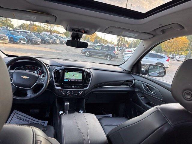 Used 2019 Chevrolet Traverse Premier w/ LPO, Black Accent Package AWD/4WD image 16