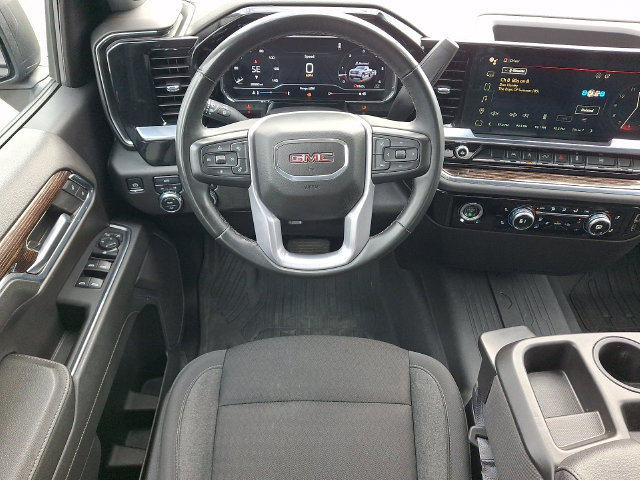 Used 2024 GMC Sierra 1500 Elevation w/ LPO, Elevation Black Package AWD/4WD image 3