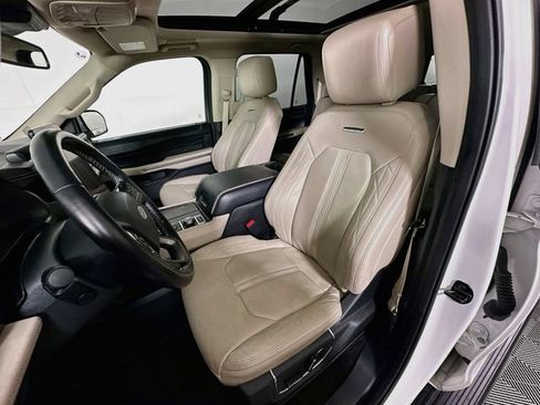 Used 2023 Ford Expedition Max Platinum AWD/4WD image 28