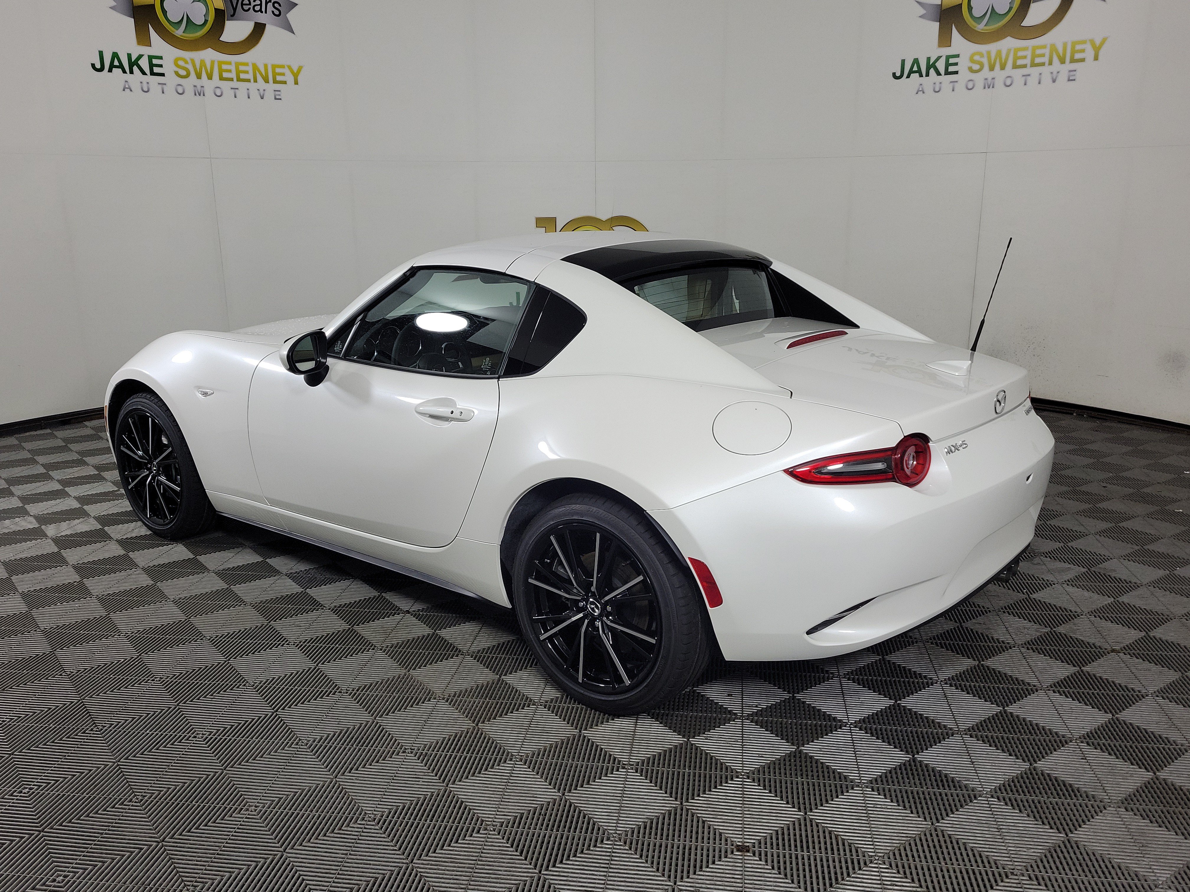 New 2026 MAZDA MX-5 Miata RF Grand Touring RWD image 6