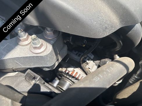 Used 2019 MAZDA MAZDA3 Sedan FWD image 22