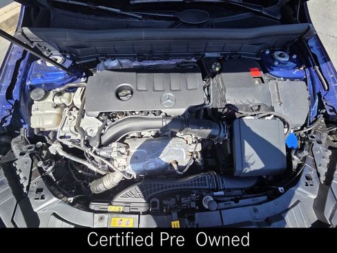 Used 2023 Mercedes-Benz GLB 250 4MATIC image 31
