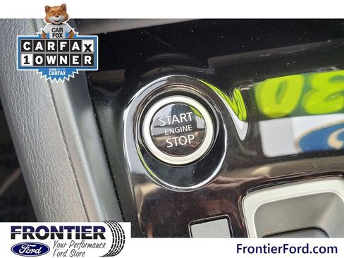 Used 2025 Nissan Versa SV image 24