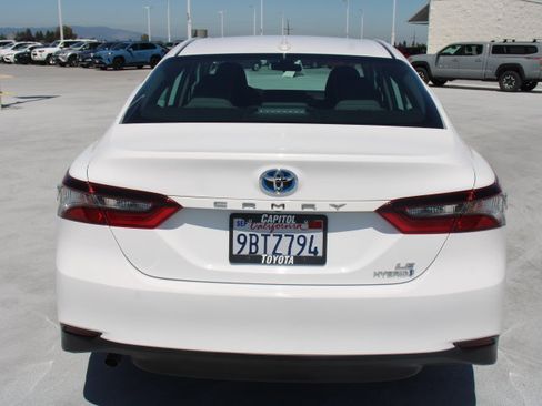 Certified 2022 Toyota Camry LE w/ Cold Weather Package FWD image 4