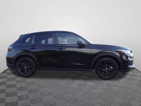Used 2025 Honda HR-V Sport image 4