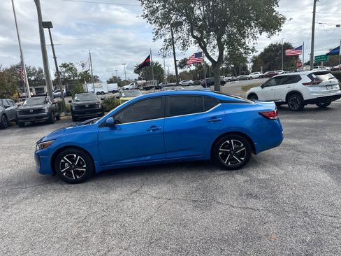 Certified 2025 Nissan Sentra SV w/ All-Weather Package image 8
