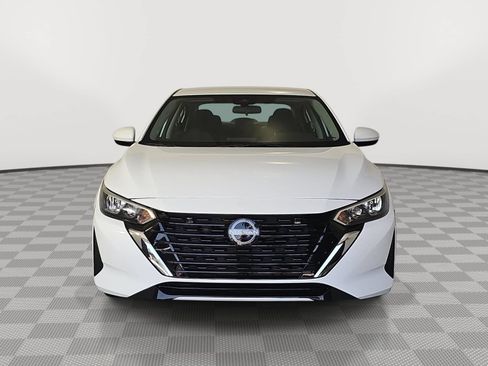 Certified 2025 Nissan Sentra S FWD image 3
