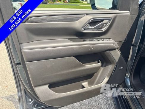 Used 2021 GMC Yukon SLT w/ SLT Premium Package AWD/4WD image 10