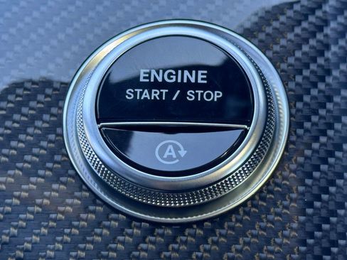 New 2025 Mercedes-Benz GLC 43 AMG 4MATIC Coupe image 29