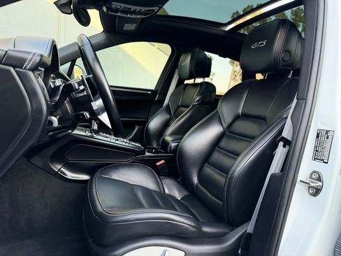 Used 2018 Porsche Macan GTS image 18