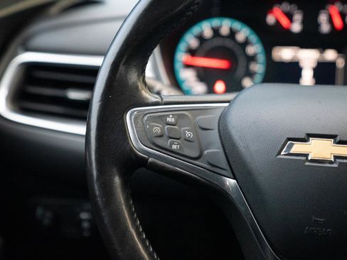 Used 2018 Chevrolet Equinox LT FWD image 36