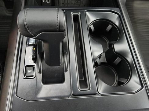 New 2025 Ford F150 Lariat w/ Equipment Group 502A High image 17