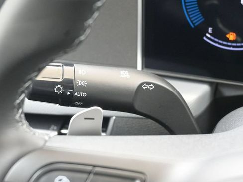 Used 2026 Hyundai Sonata SEL FWD image 31