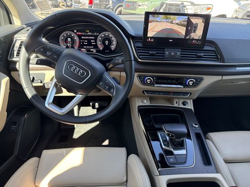 Used 2022 Audi Q5 2.0T Premium Plus image 22