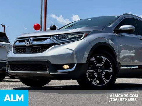 Used 2019 Honda CR-V Touring image 5