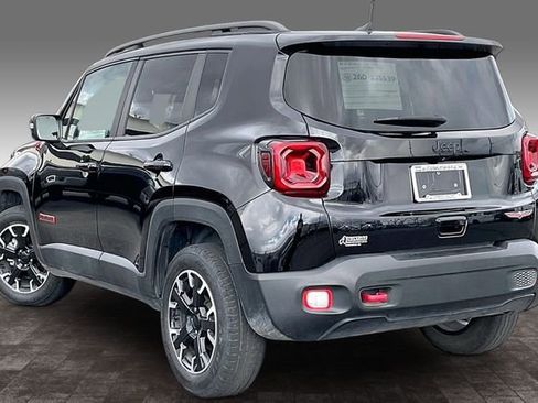Used 2023 Jeep Renegade Trailhawk w/ Sun/Sound Group AWD/4WD image 12