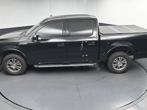 Used 2020 Ford F150 Lariat w/ Trailer Tow Package image 38