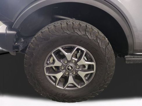 Used 2025 Ford Bronco Badlands AWD/4WD image 11