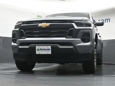 New 2026 Chevrolet Colorado LT w/ LT Convenience Package AWD/4WD image 7