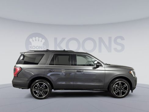 Used 2019 Ford Expedition Limited w/ Equipment Group 303A image 8