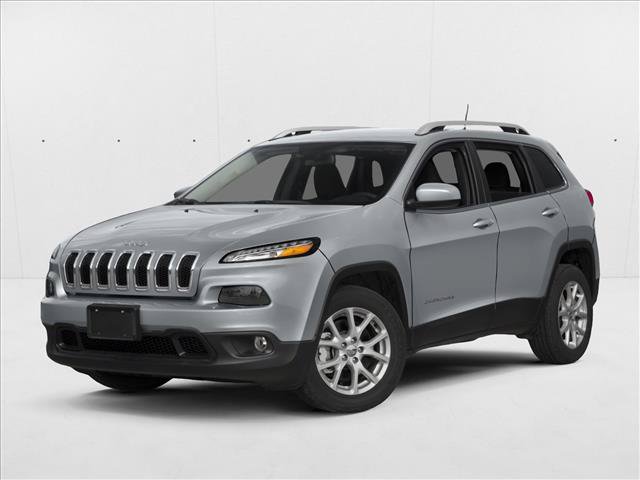 Used 2018 Jeep Cherokee Latitude w/ Altitude Package FWD image 1