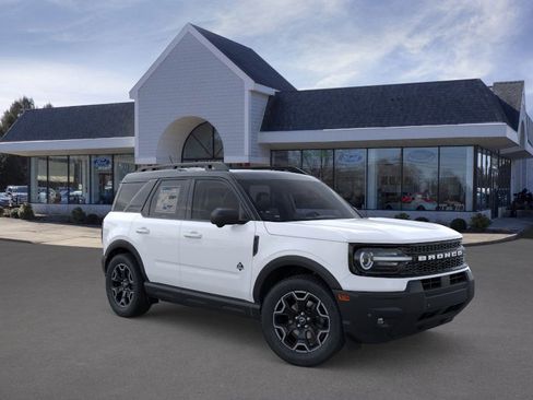 New 2025 Ford Bronco Sport Outer Banks w/ Outer Banks Tech Package+ image 7