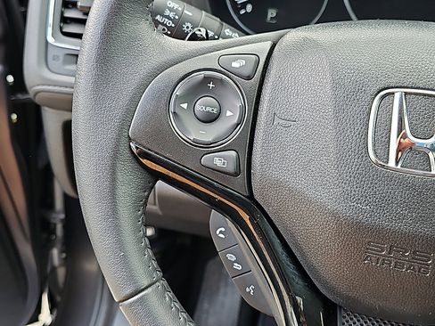 Used 2018 Honda HR-V EX-L image 23