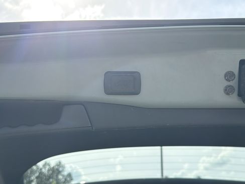 Certified 2020 Toyota RAV4 XLE w/ Convenience Package image 31