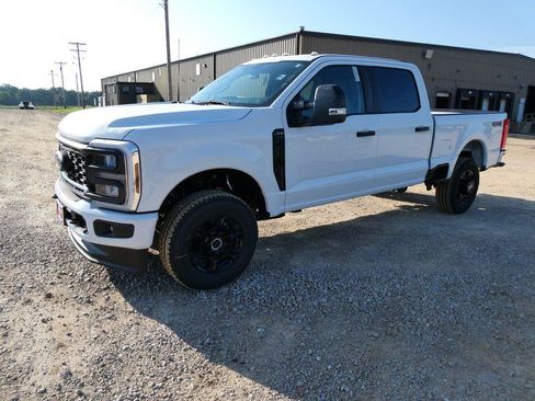 New 2026 Ford F250 XL w/ STX Appearance Package AWD/4WD image 9