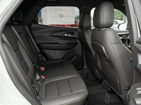 Used 2025 Chevrolet TrailBlazer ACTIV w/ Convenience Package image 56