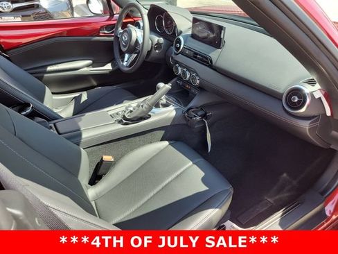 New 2026 MAZDA MX-5 Miata RF Grand Touring w/ Appearance Package RWD image 21