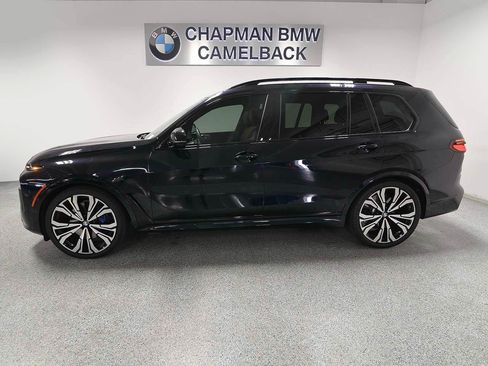 Used 2026 BMW X7 M60i AWD/4WD image 3