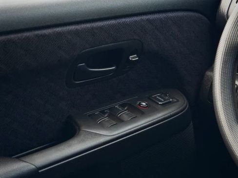 Used 2006 Honda CR-V LX image 9