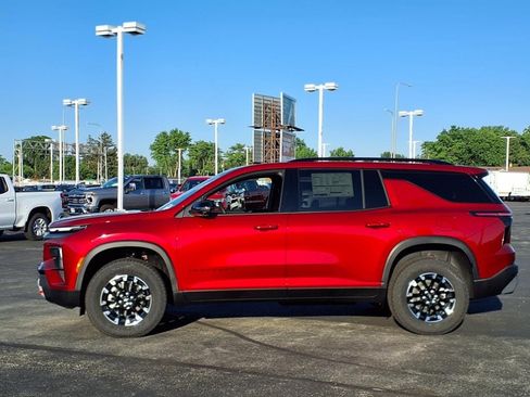 New 2025 Chevrolet Traverse Z71 w/ Driver Confidence Package image 5