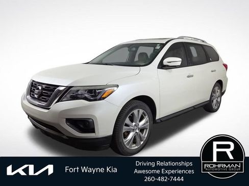 Used 2018 Nissan Pathfinder SL w/ SL Premium Package AWD/4WD image 1