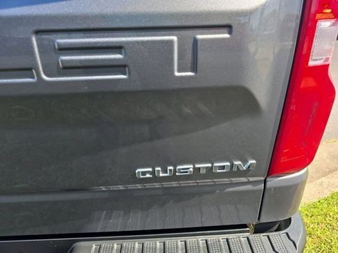 Used 2021 Chevrolet Silverado 1500 Custom Trail Boss image 15