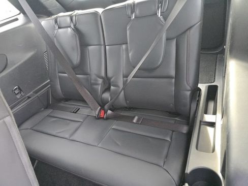 Used 2025 Ford Explorer ST-Line w/ Premium Package RWD image 13