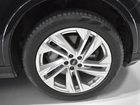 Used 2023 Audi Q7 3.0T Premium AWD/4WD image 10