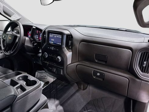 Used 2022 Chevrolet Silverado 1500 Custom AWD/4WD image 26