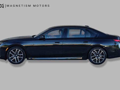 Used 2024 BMW 740i w/ Premium Package 2 image 2