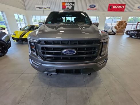 Used 2022 Ford F150 Lariat w/ Equipment Group 502A High AWD/4WD image 3