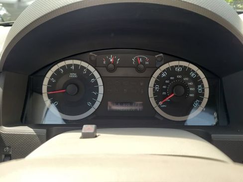 Used 2011 Ford Escape XLS w/ 101A Rapid Spec Order Code AWD/4WD image 23