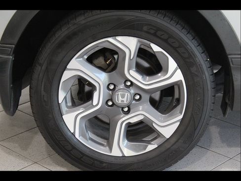 Used 2017 Honda CR-V EX image 11