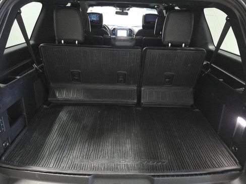 Used 2021 Ford Expedition Max King Ranch w/ Cargo Package image 17