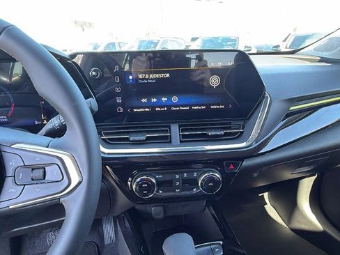 New 2026 Chevrolet Trax ACTIV image 25