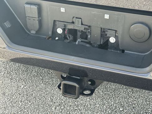 Used 2023 GMC Sierra 1500 AT4X AWD/4WD image 32