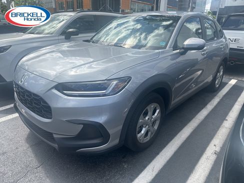 Used 2024 Honda HR-V LX image 1